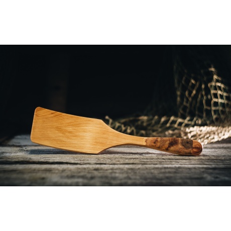 Pannilabidas mosaiikpeaga kõver sanglepp.jpg